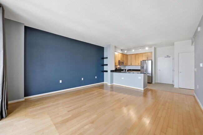 Building Photo - 437 New York Ave NW