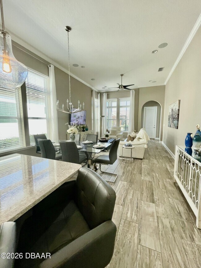 Building Photo - 71 Pienza Ave