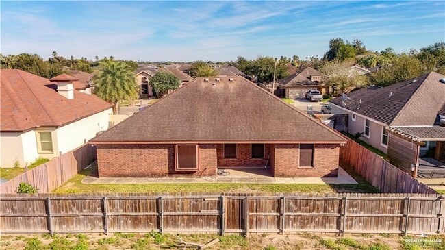 Building Photo - 25 Quail Dr