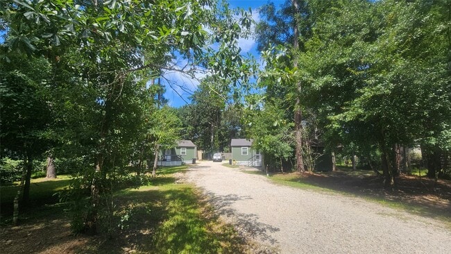 Building Photo - 23806 Brushy Woods St