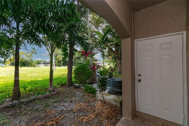Building Photo - 4408 Woodland Cir