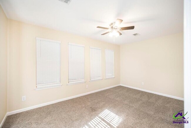 Building Photo - 83 Hamilton Woods Dr