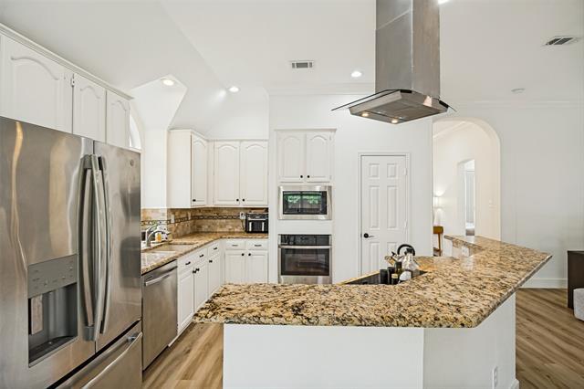 Building Photo - 1417 Honey Locust Dr