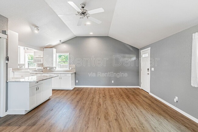 Building Photo - 6405 W Jefferson Pl