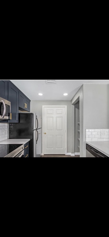 Building Photo - 3236 E Chandler Blvd