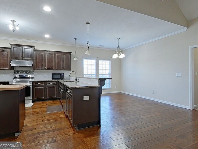 Building Photo - 3024 Margot Ln