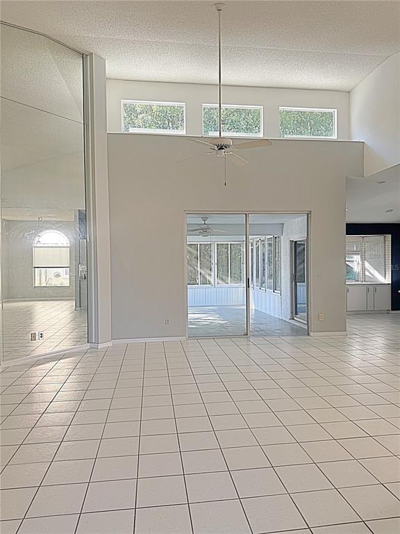 Building Photo - 4850 Mill Run Dr