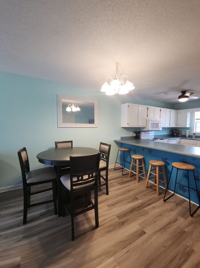 Building Photo - Welcome to our charming townhouse in Pelle...
