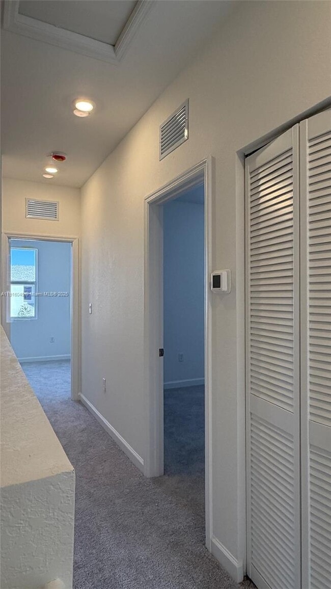 Building Photo - 15616 SW 276th Terrace