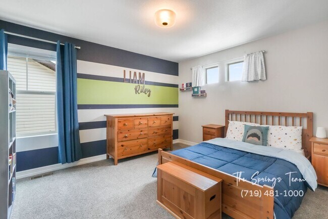 Building Photo - FORMER OAKWOOD MODEL 4BD HOME IN BANNING L...