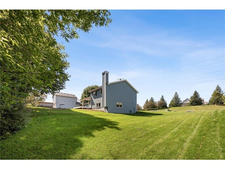 Building Photo - 4970 Boyd Ave