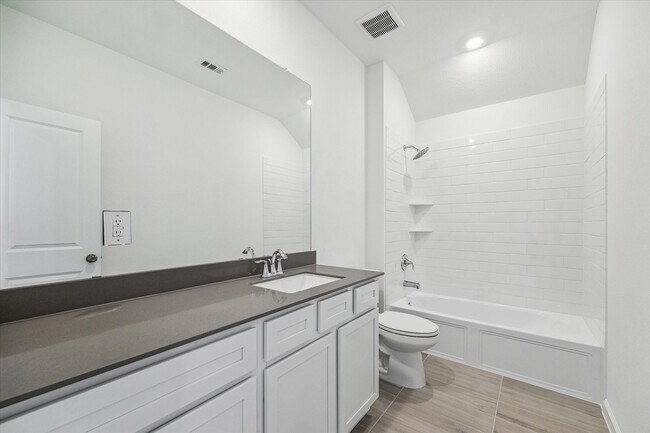 Building Photo - 5518 Amber Brook Ln