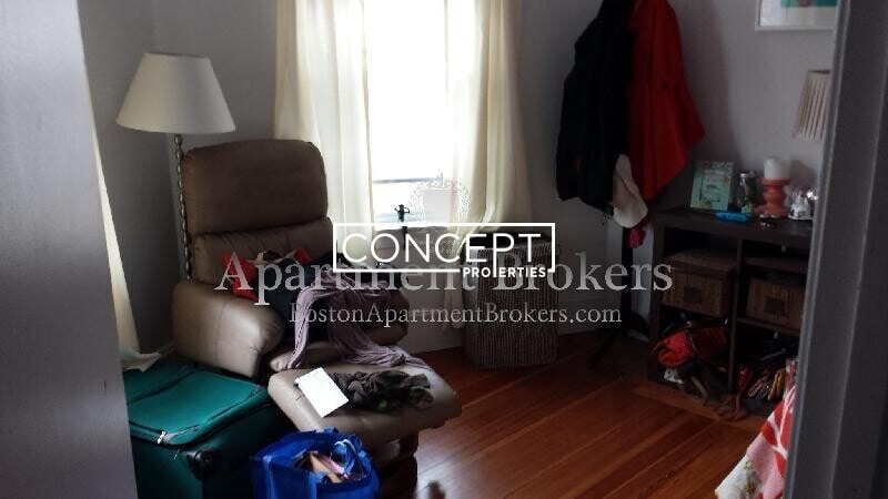 Building Photo - 26 Union St