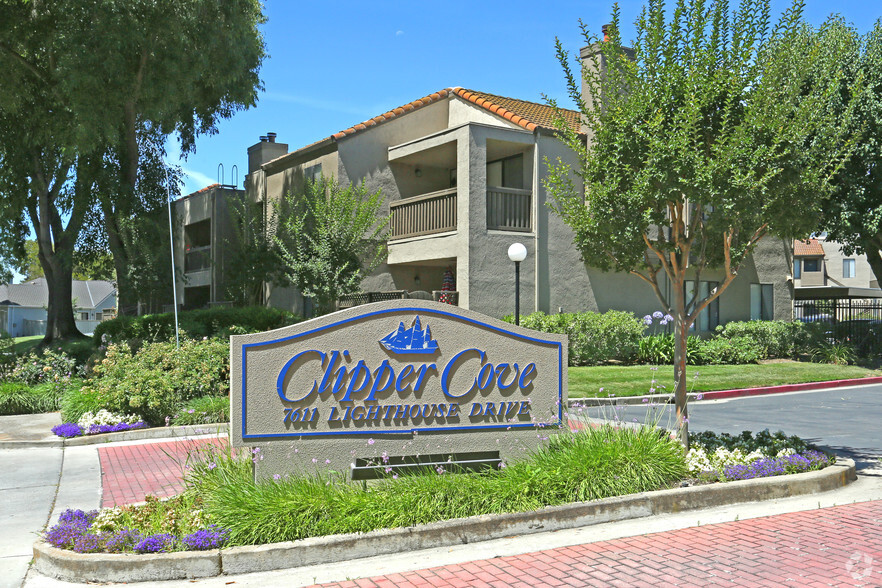 Building Photo - Clipper Cove Apartments