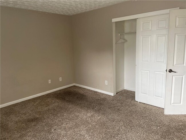 Building Photo - 5549 Sable Way