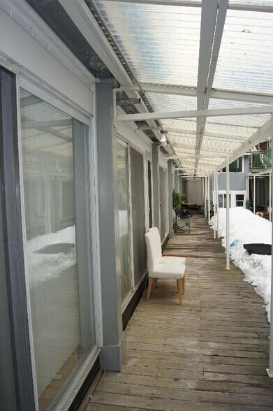 Building Photo - 49 Symphony Rd