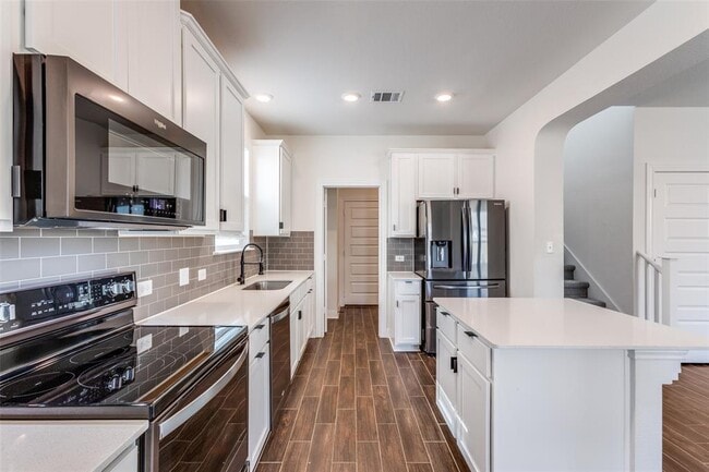 Building Photo - 14217 Silver Lace Ln