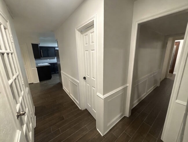 Building Photo - 5910 Bent Tree Ct