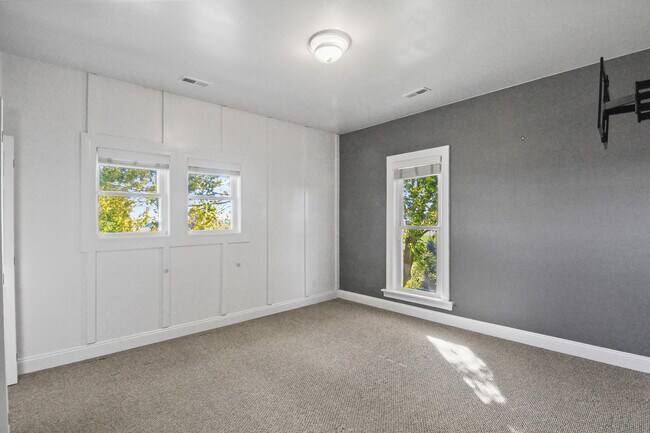 Building Photo - W5838 County Rd A