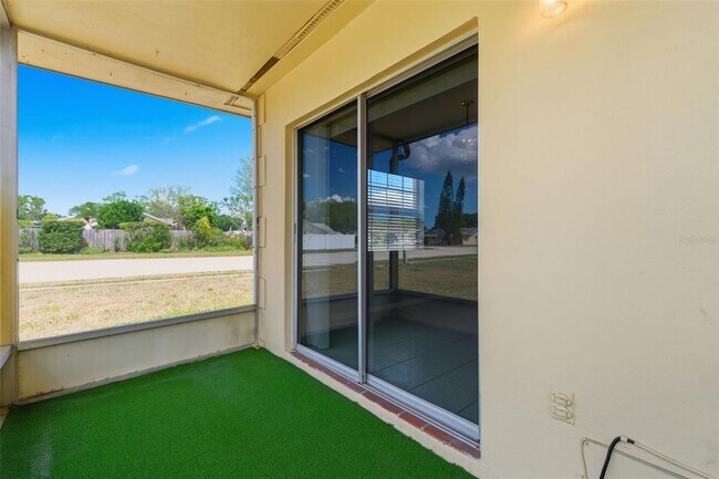 Building Photo - 9992 86th St