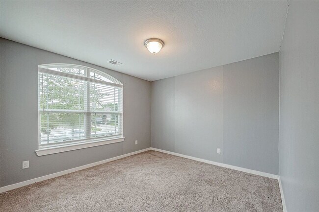 Building Photo - 3021 Quarry Springs Dr