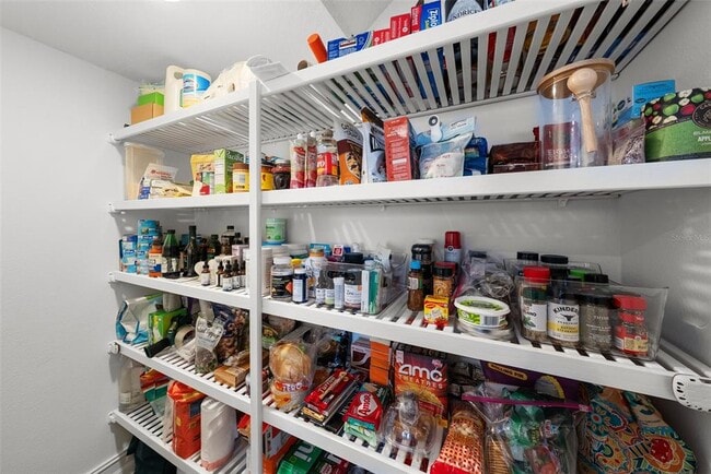 Building Photo - 5351 Bridge St