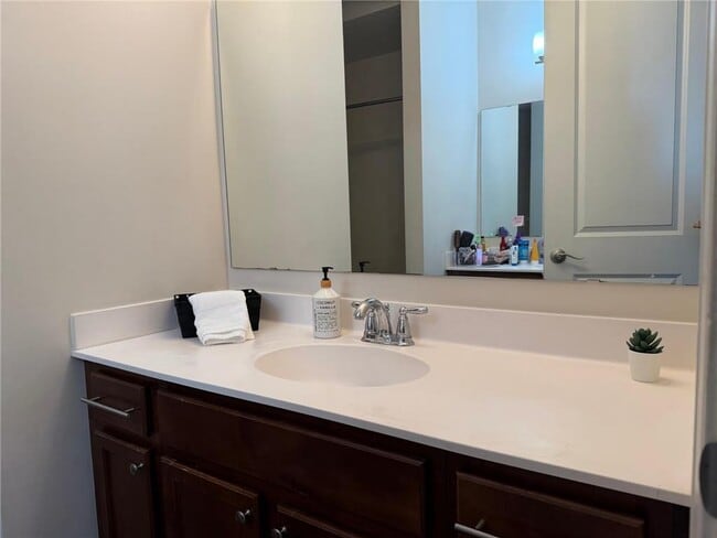 Building Photo - 3818 Pascolo Bend