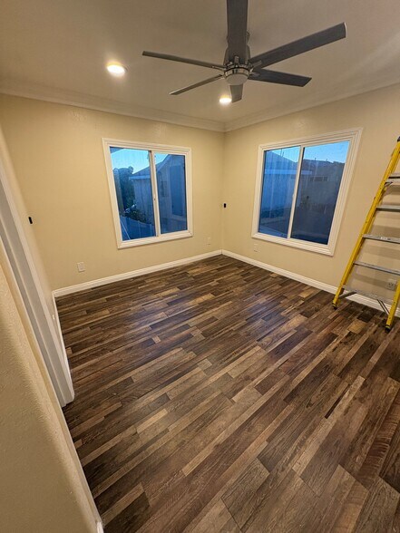 Building Photo - 1138 Lime Ave