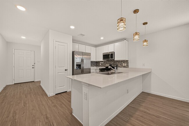 Building Photo - 3242 Spanish Oak Ln