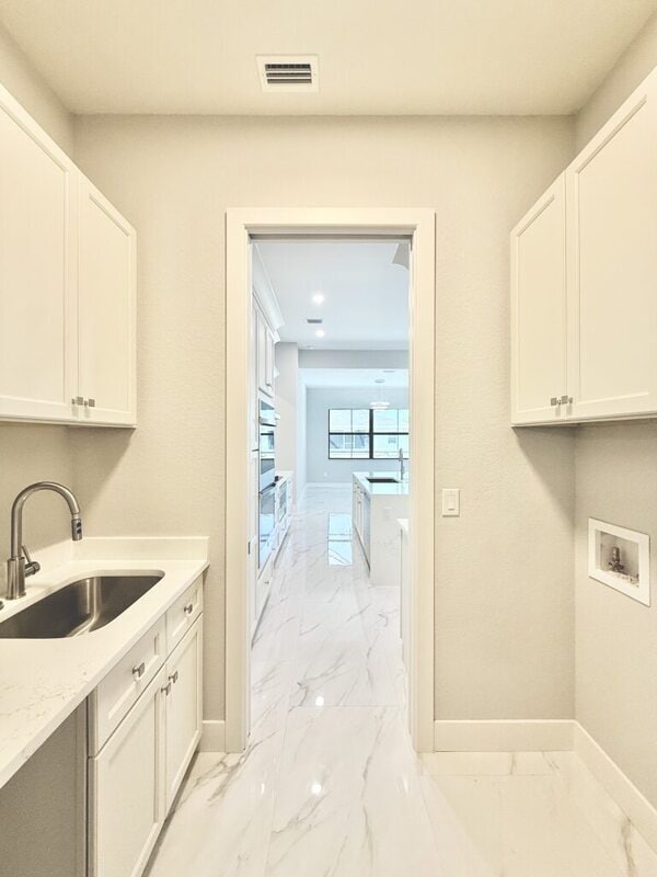 Building Photo - 20 Coxswain Dr