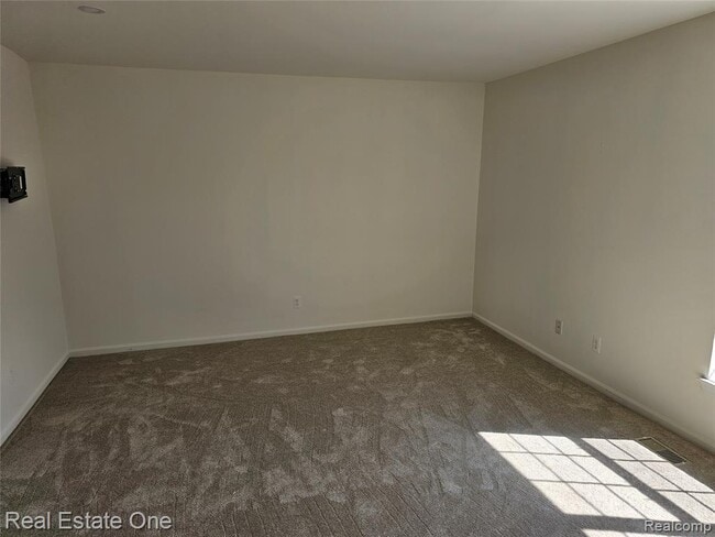 Building Photo - 56401 Scotland Blvd