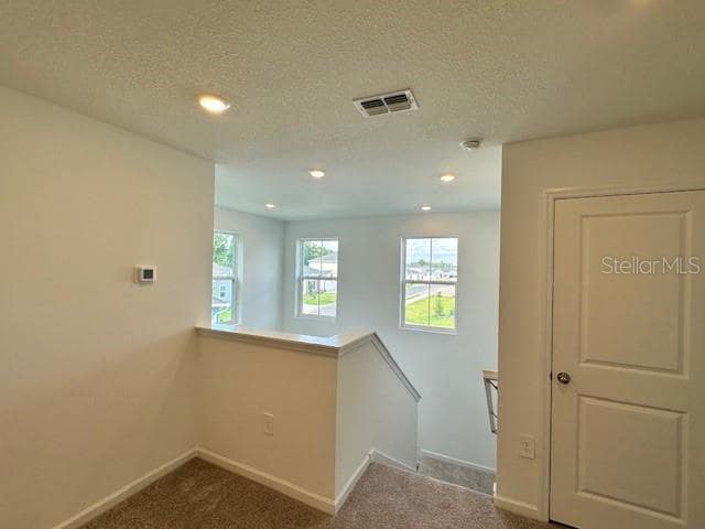 Building Photo - 4034 NE 30th Ter