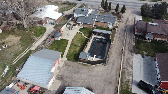 Building Photo - 5859 S 3500 W