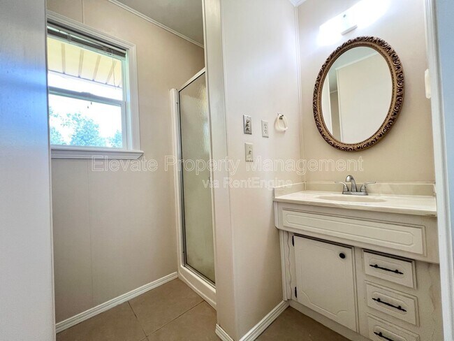 Building Photo - 4225 NW 51st St