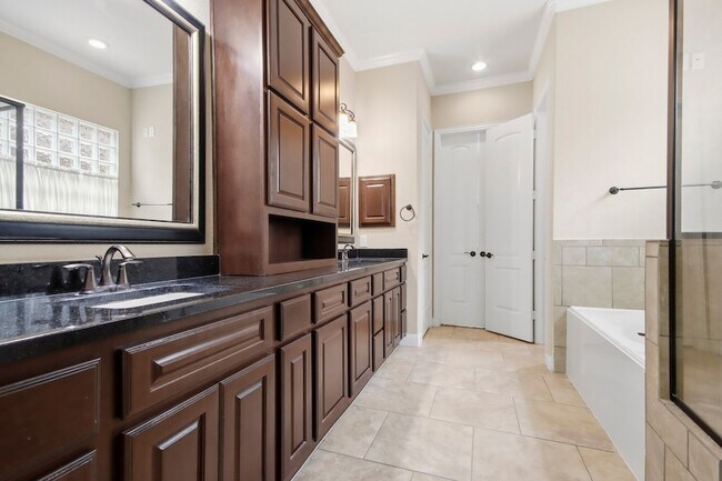 Building Photo - 25235 Denton Trace Dr