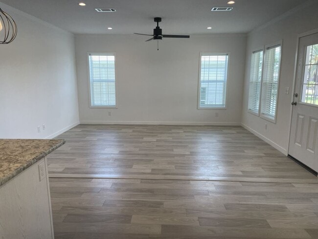 Building Photo - 5708 Blue Harbor Dr