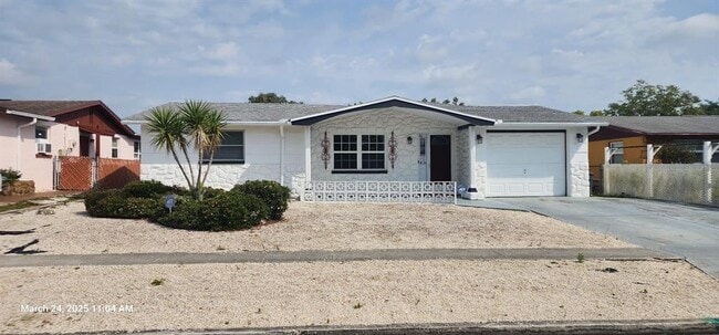 Building Photo - 6153 9th Ave