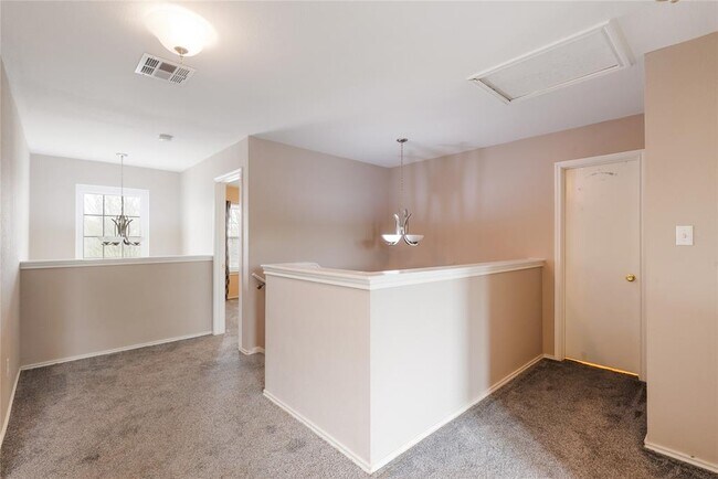 Building Photo - 1329 Amberwood Loop