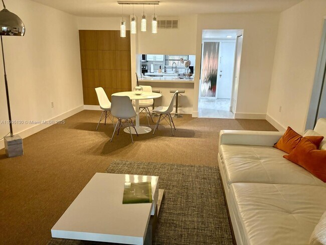 Building Photo - 8632 NW 34th Pl