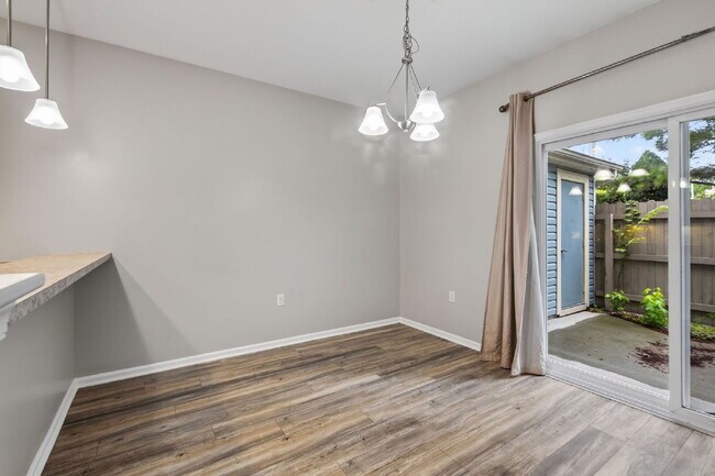 Building Photo - Beautiful Crofton at Spence Crossing Townhome/Condo | 3 BR | 2.5 BA | 1,867 Sq. Ft.