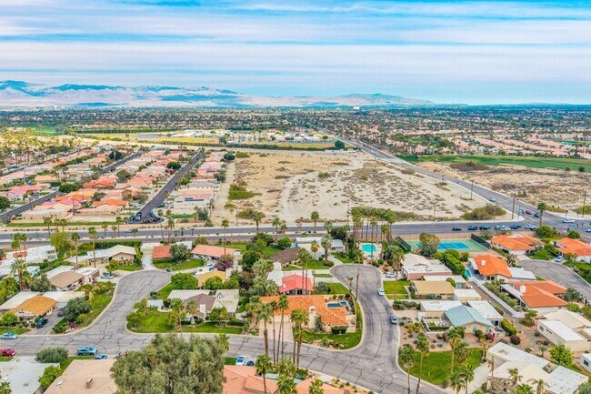 Building Photo - 49810 Ave Montero