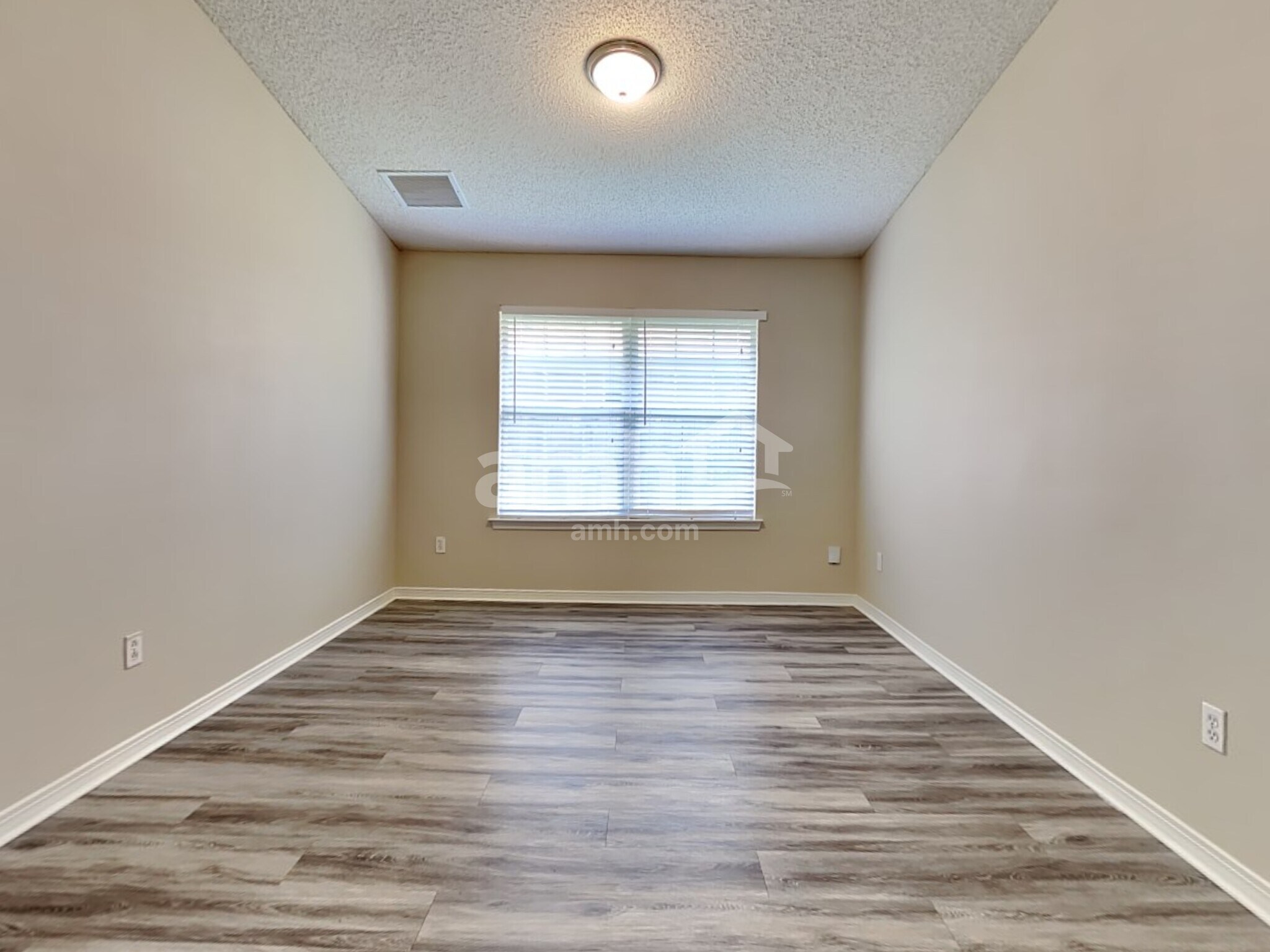 Building Photo - 2663 Fernleaf Dr