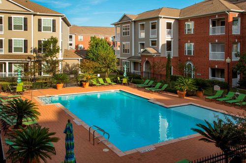 Building Photo - 3720 College Park Dr