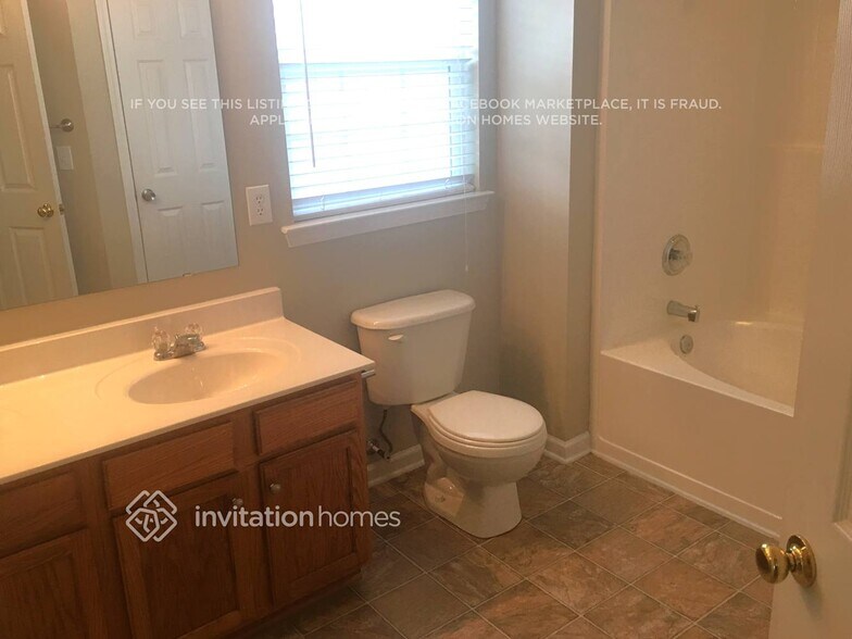 Building Photo - 1552 Summit Ridge Ln
