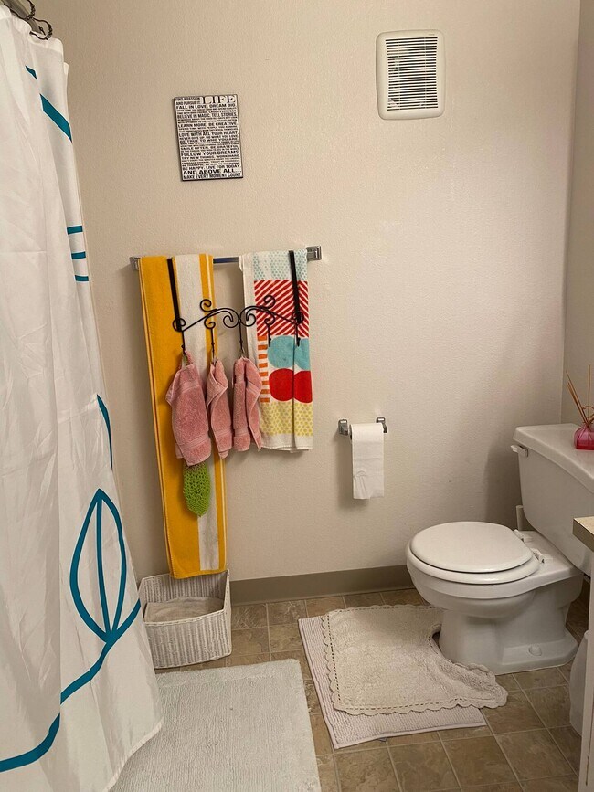 Building Photo - 17580 NW Springville Rd