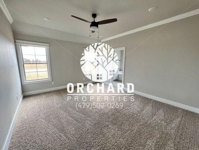 Building Photo - Single-Family Home- Beautiful 4 Bed Westmi...