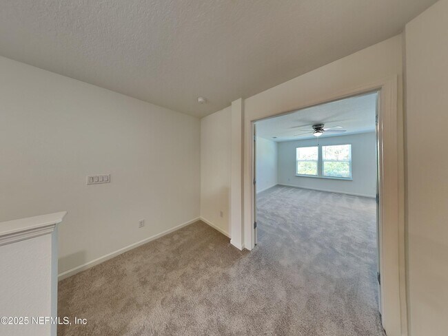 Building Photo - 2165 Windward Cay Ln