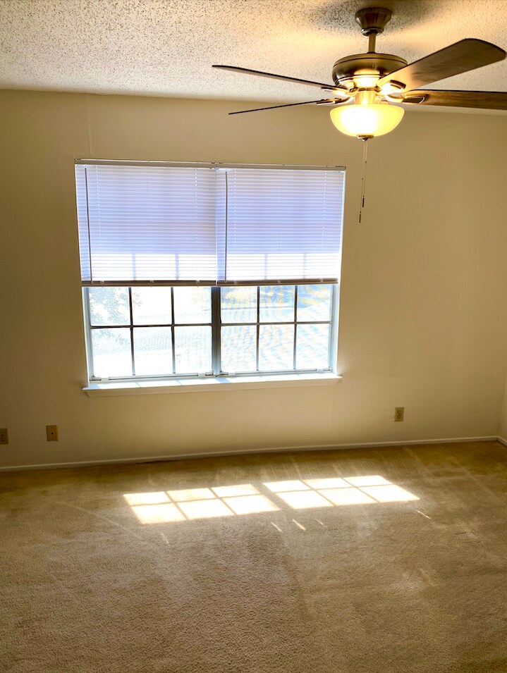 Building Photo - 8000 Tuscarora Trl