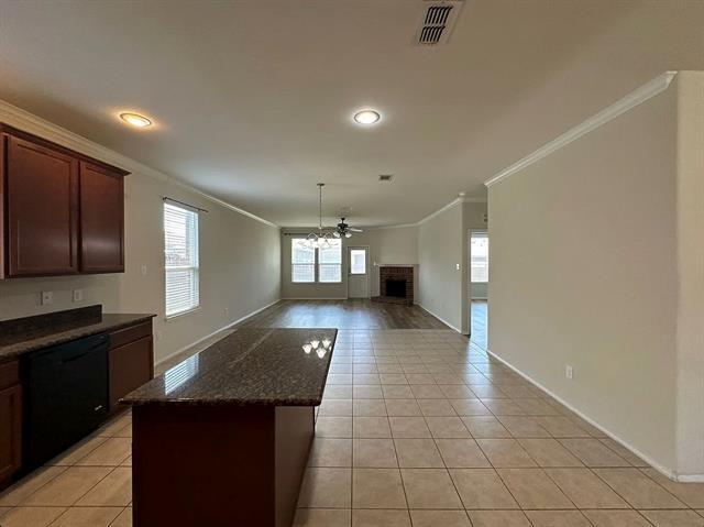 Building Photo - 2400 Lohani Ln