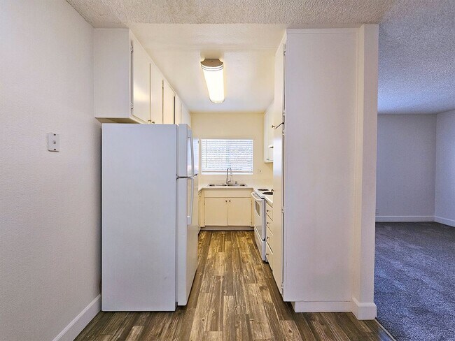 Interior Photo - Crestwood Apartments!